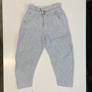 Free People boho linen cropped pants, paper bag gathered waistband